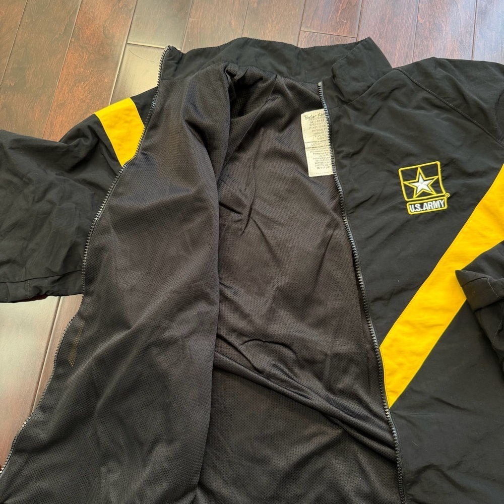 US Army Jacket Black Physical Fitness APFU Uniform Military Women’s Size M Reg - Picture 6 of 8